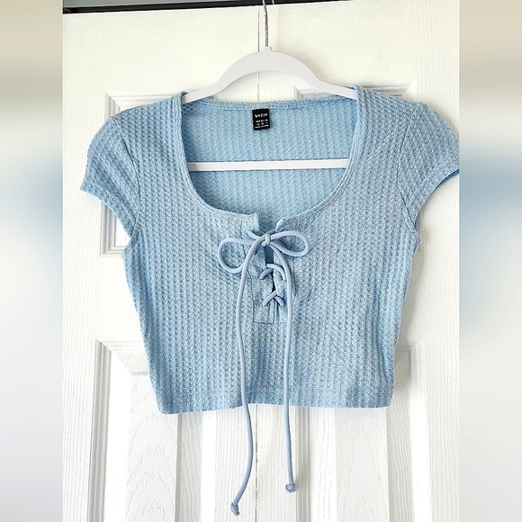 Sky Blue Top - Picture 2 of 5